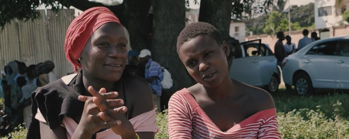 girls-on-the-street